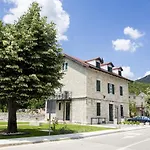 Stanica 4* Ravno