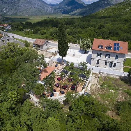 Stanica Hotel