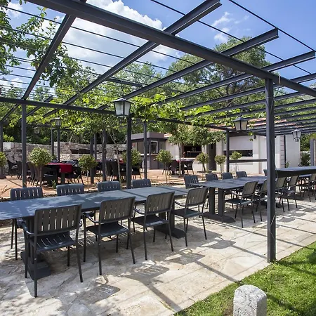 Hotel Stanica Ravno
