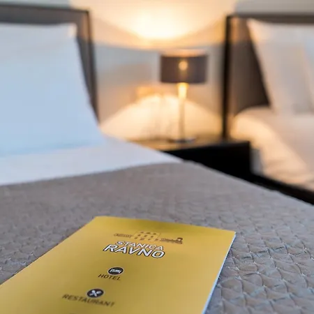 Hotel Stanica 4*