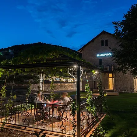 Hotel Stanica